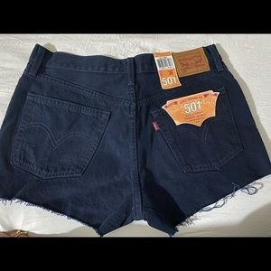 Levi’s short jeans